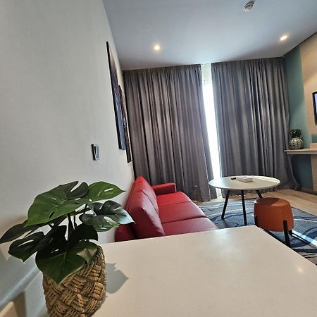 Swiss-Belinn Airport Muscat Oman Екстер'єр фото