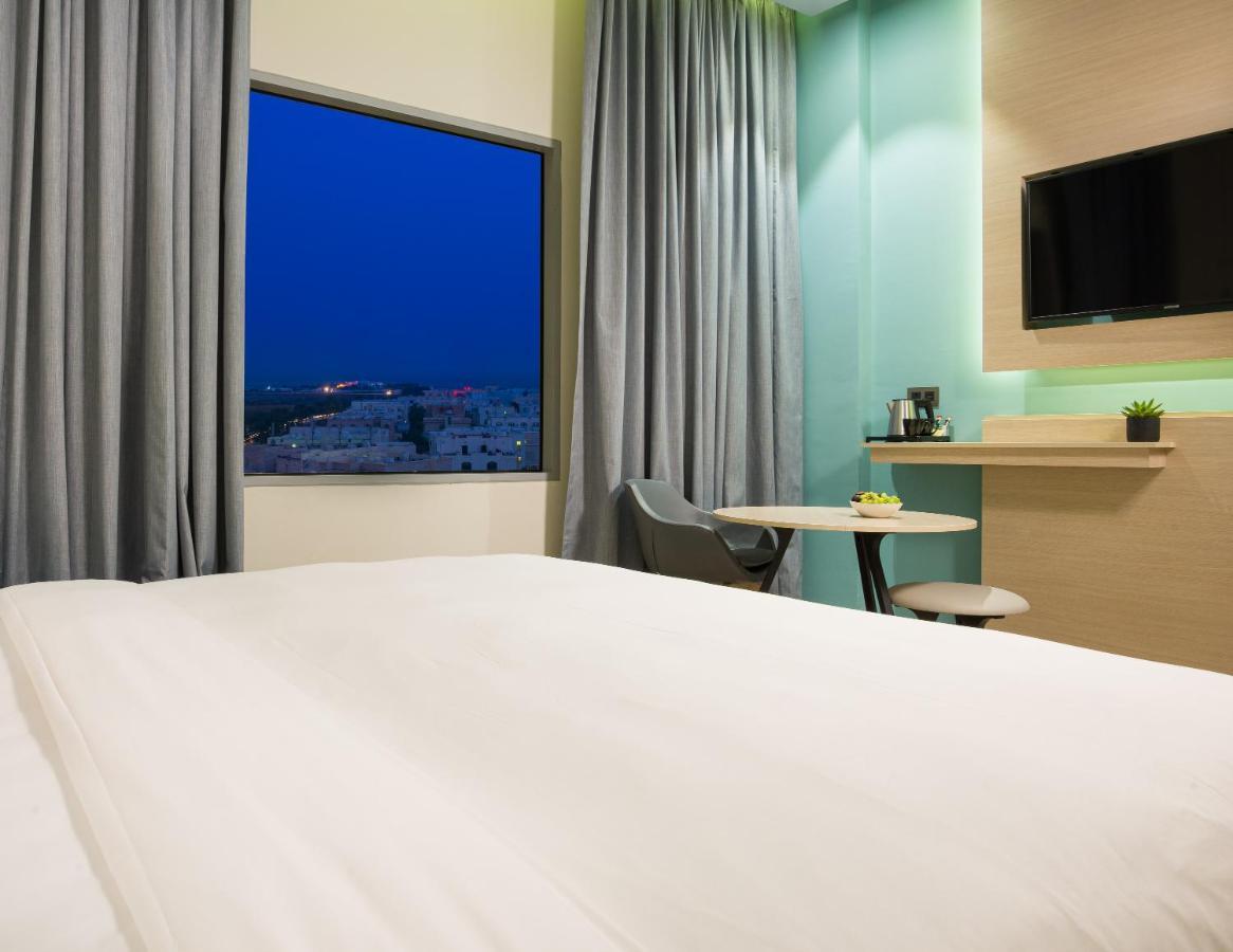 Swiss-Belinn Airport Muscat Oman Екстер'єр фото